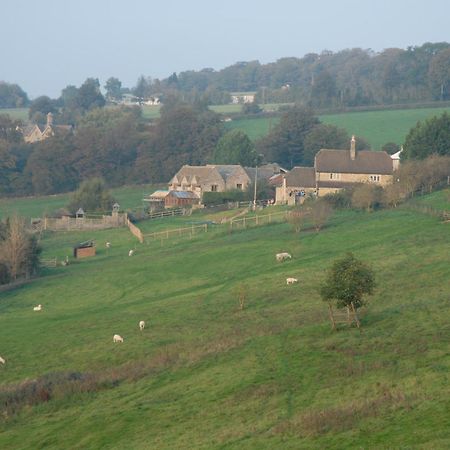 Gasthaus T'S At Lower Rudloe Farm Corsham Exterior foto