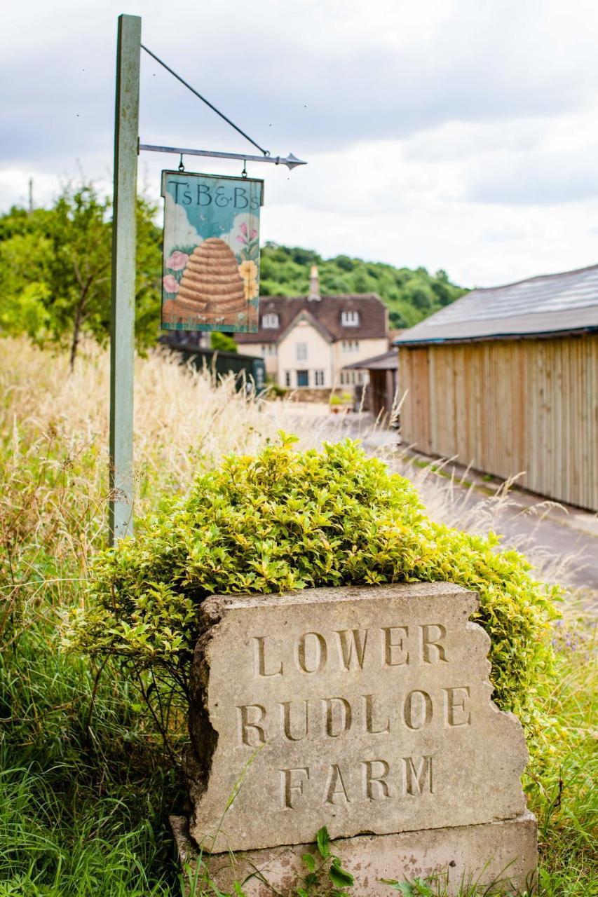 Gasthaus T'S At Lower Rudloe Farm Corsham Exterior foto